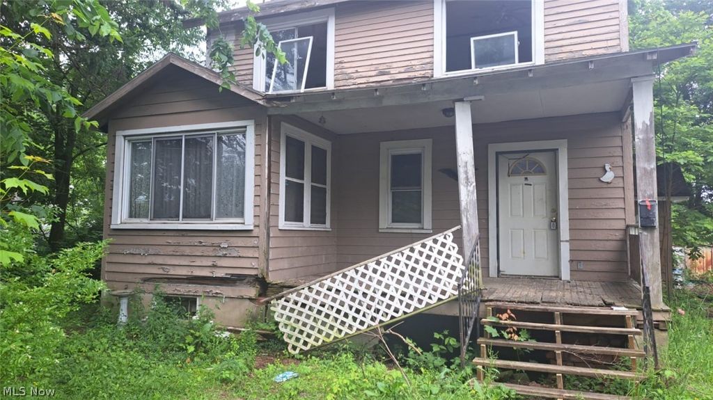 Photo of 224 Atcheson Avenue, Mansfield, OH 44903 (MLS # 5196917)