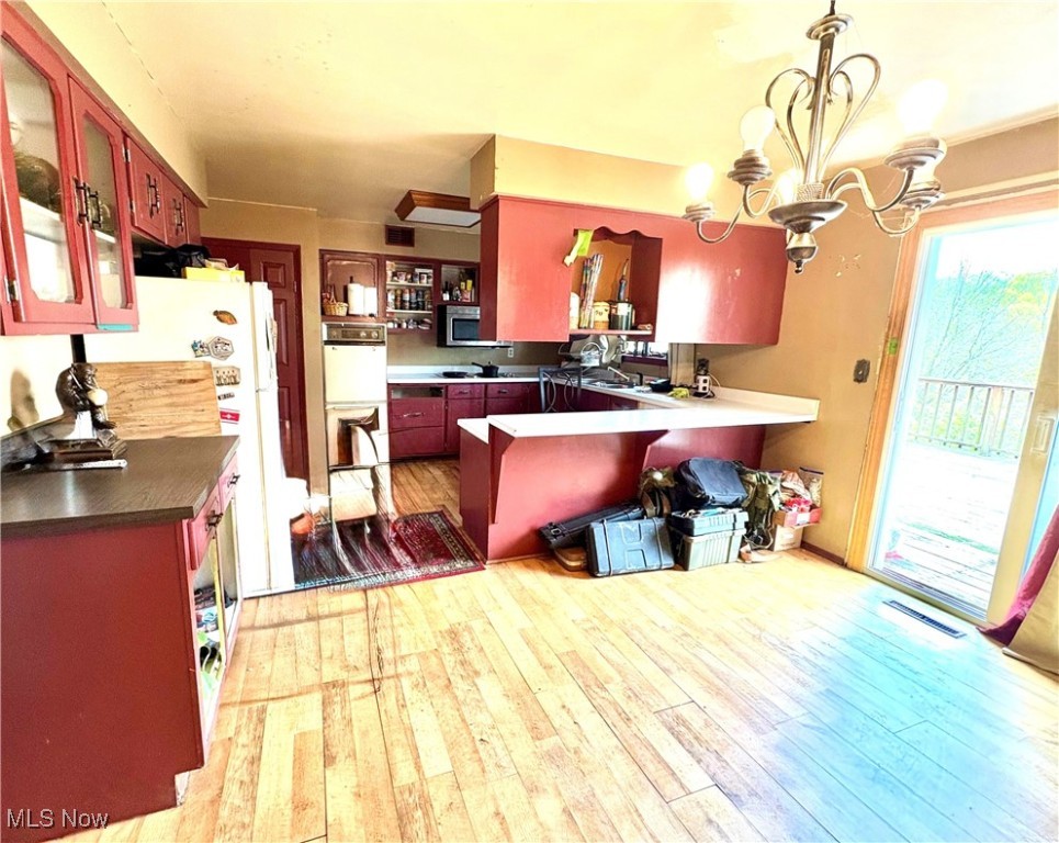 304 Overlook Drive, Follansbee, West Virginia image 4