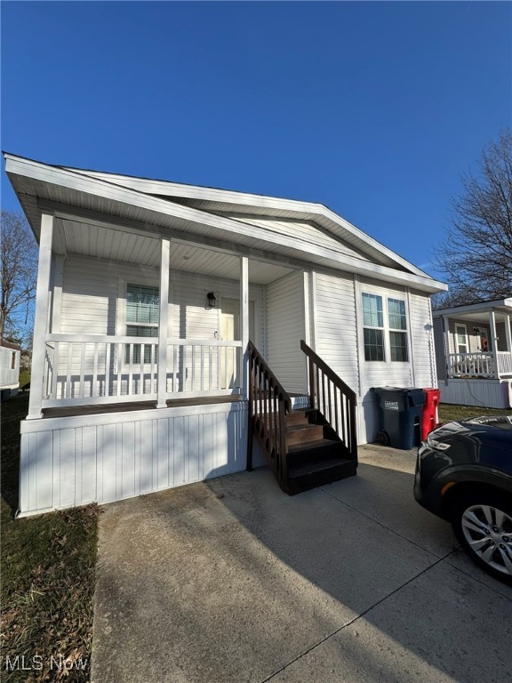 320 Westwoods, Amherst, Ohio image 37