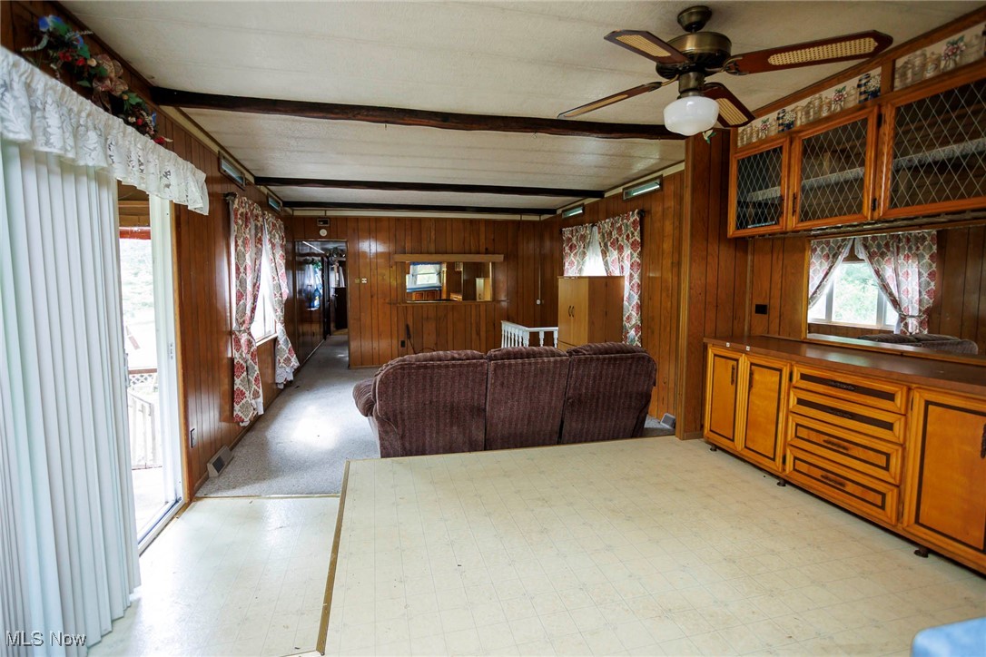 1810 Cassingham Hollow Drive, Coshocton, Ohio image 9