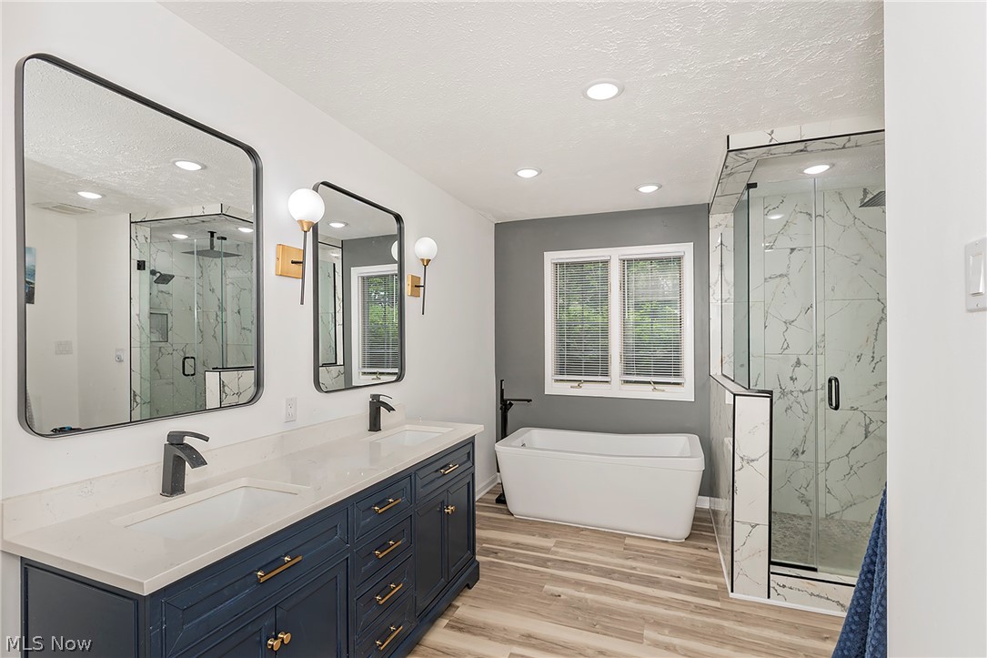 Hartshire Woods Estates - Residential
