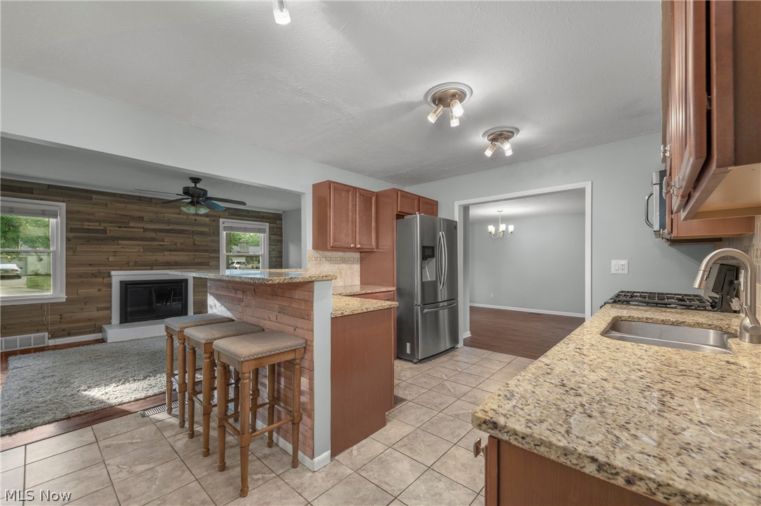 Inwood Beach 02 - Residential