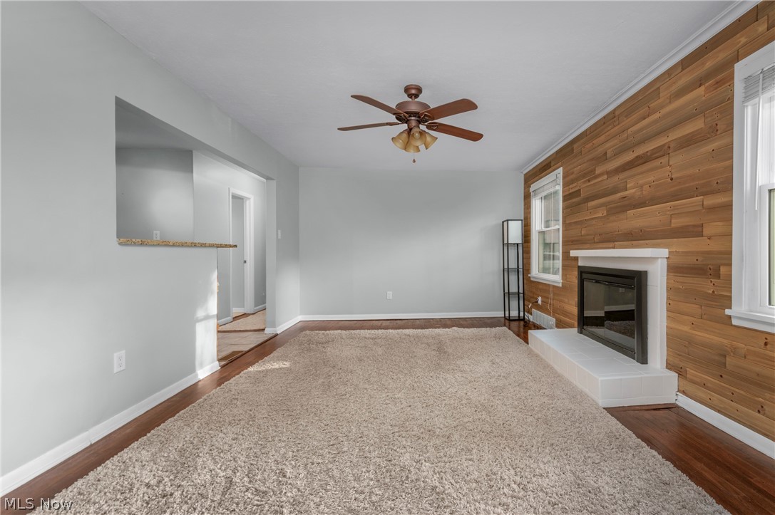 Inwood Beach 02 - Residential