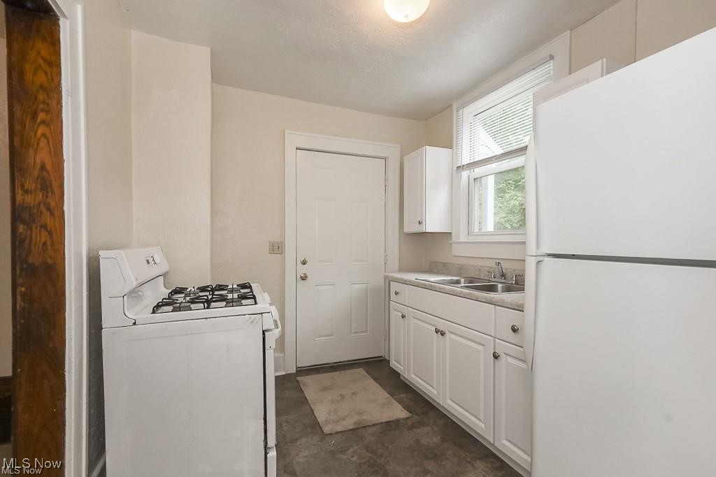 146 E Glenwood Avenue, Akron, Ohio image 4