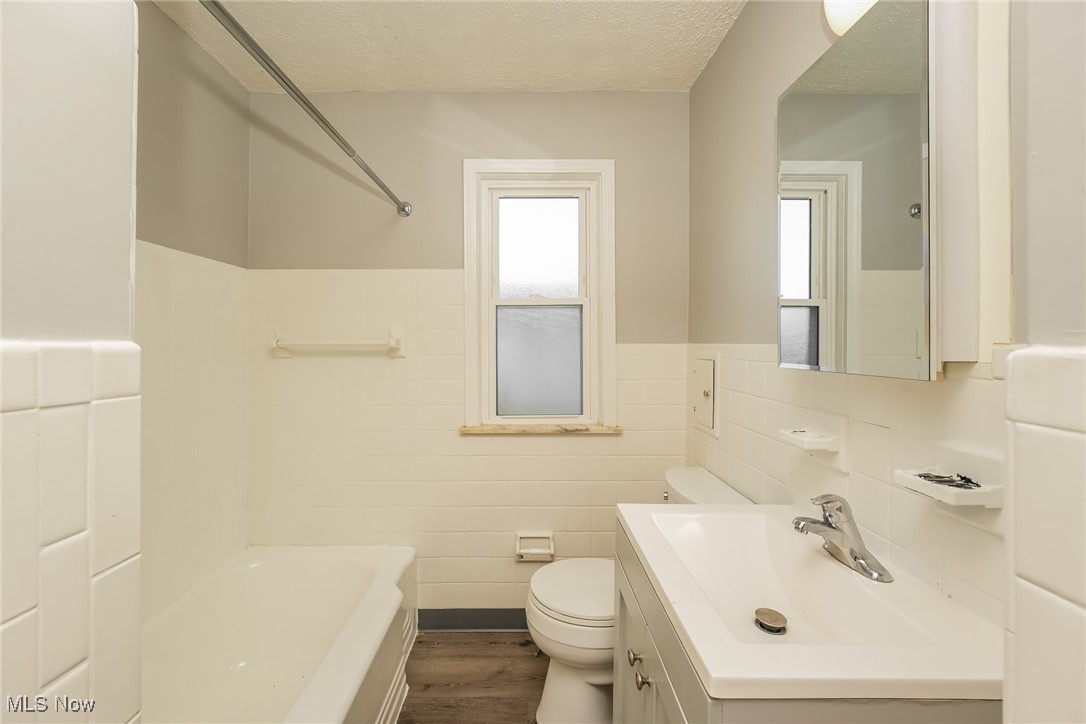 Mix-King & Bibbs - Residential