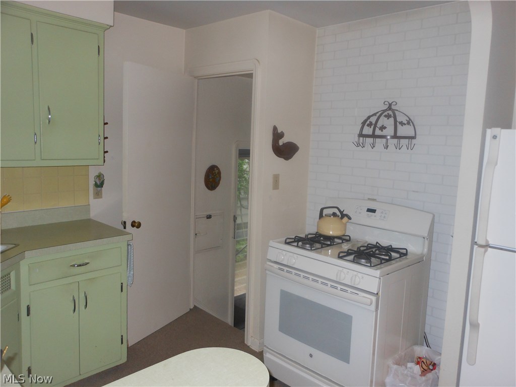 Waid & Duffeys Ctr Hwy Al - Residential