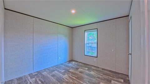 Tiny photo for 1006 south park circle CIR, Brookfield, OH 44403 (MLS # 5240458)