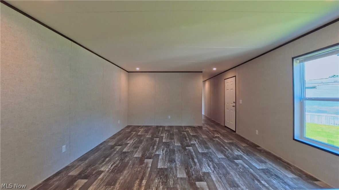 1006 south park circle