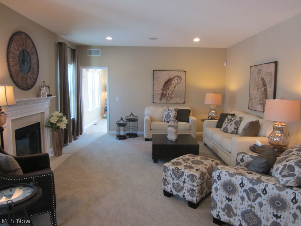 Tiberon Trace - Residential