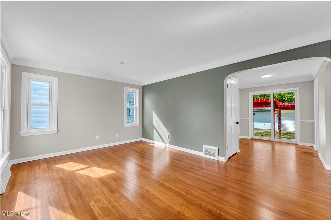 3718 W 116th Street