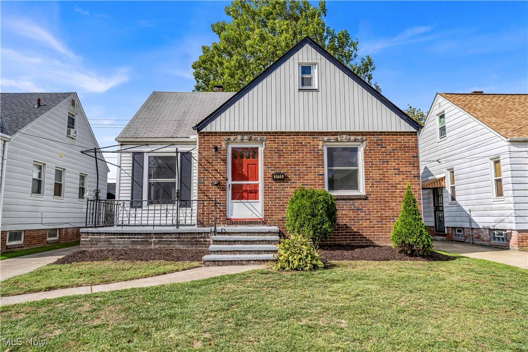 3718 W 116th Street