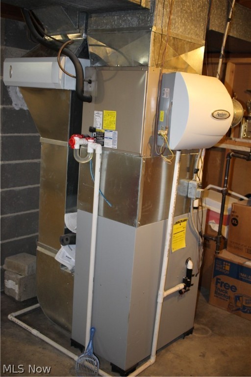 Connecticut Western Reserve - Residential