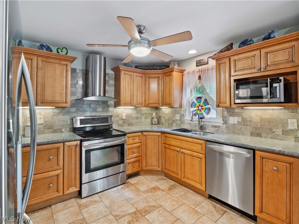 Wm T Amos - Residential