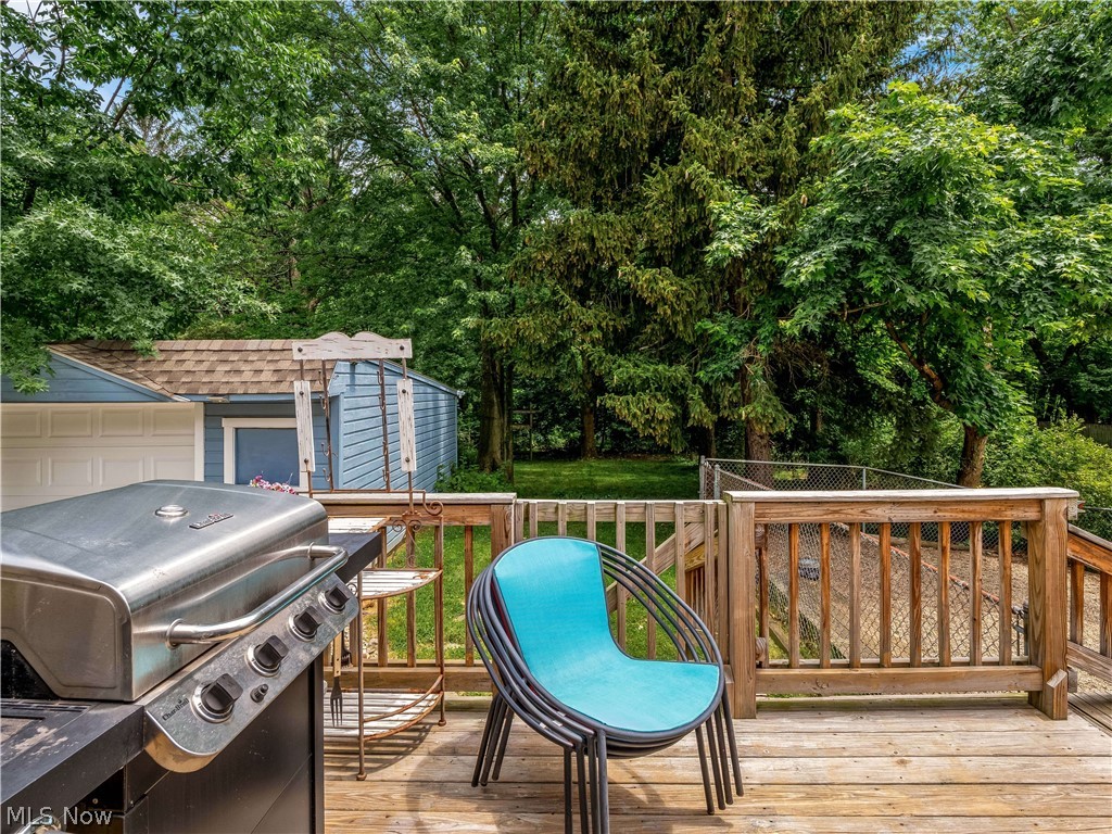 Wm T Amos - Residential