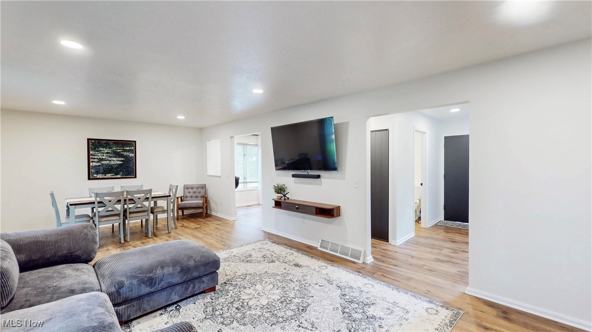 Cedar Pines Condo Bldg #4 Un 1 - Residential