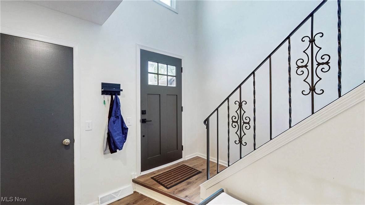 Cedar Pines Condo Bldg #4 Un 1 - Residential