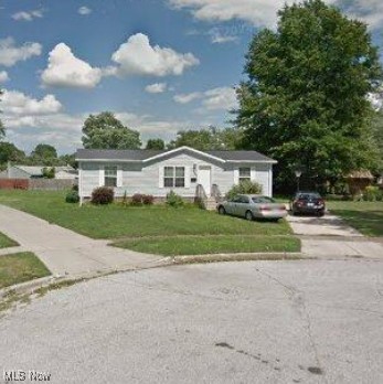 2627 E 40 Street, Lorain, Ohio image 2