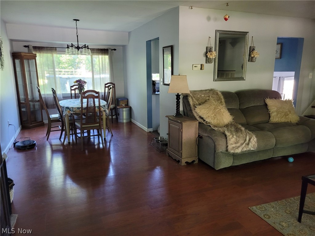 Briar-Cliff 06 - Residential