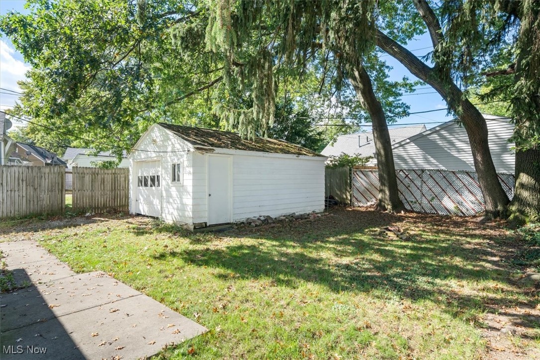 1920 Tudor Street, Cuyahoga Falls, Ohio image 24