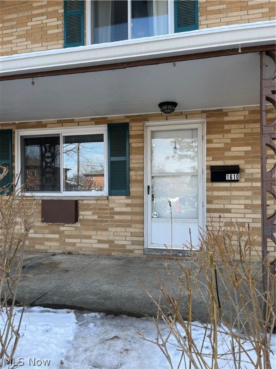 Just move in and enjoy ! Rent no more with this low price! Fresh and clean.
Two bedrooms and 1 full bath and 1 half bath!
Appliances are included! Private laundry area.
The last building on the right, providing limited traffic, and noise!