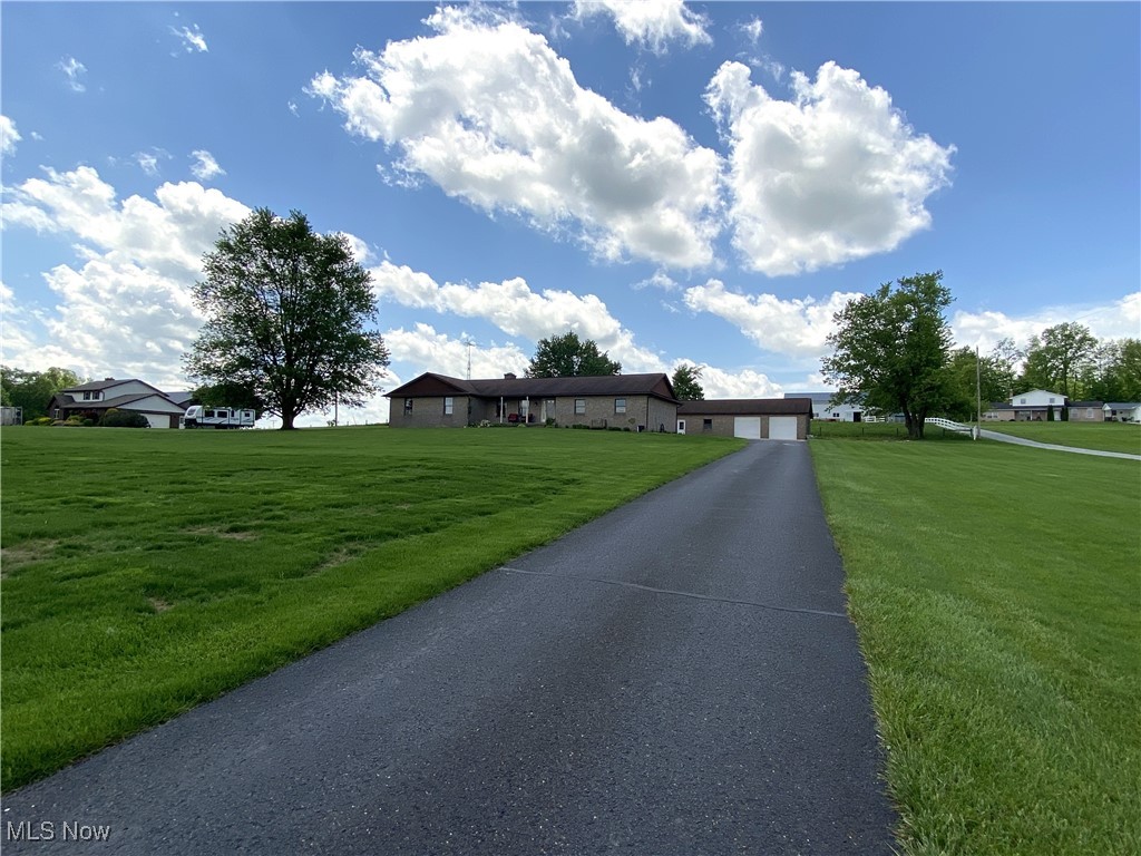 14035 Dover Road, Apple Creek, Ohio image 3