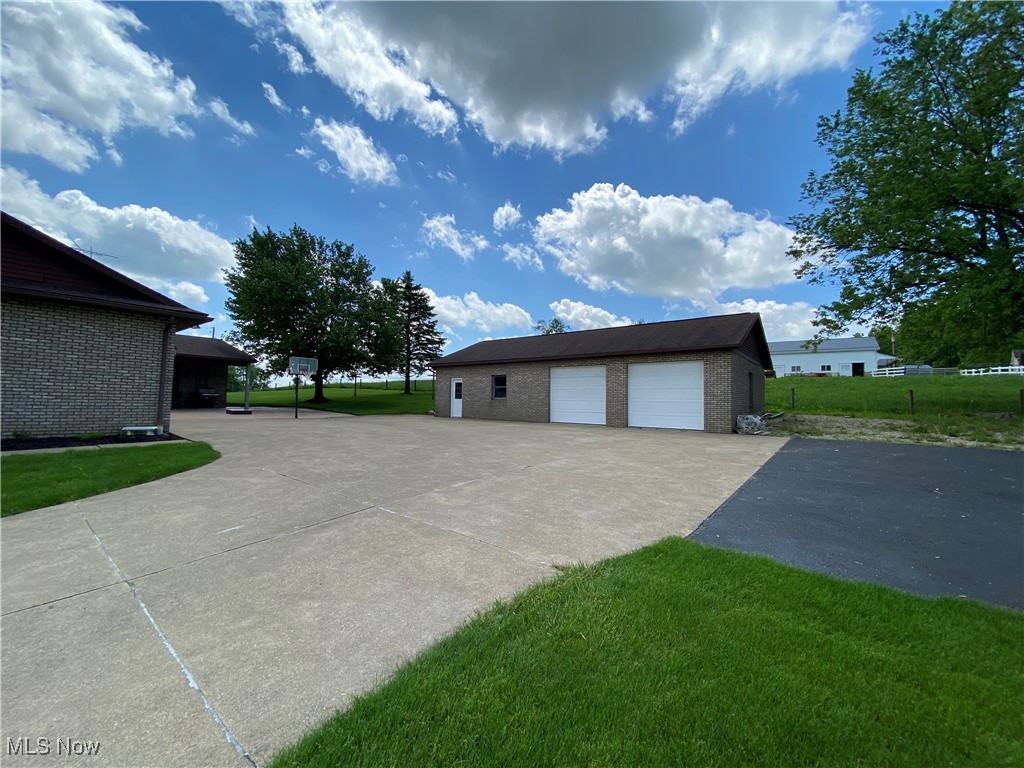14035 Dover Road, Apple Creek, Ohio image 5