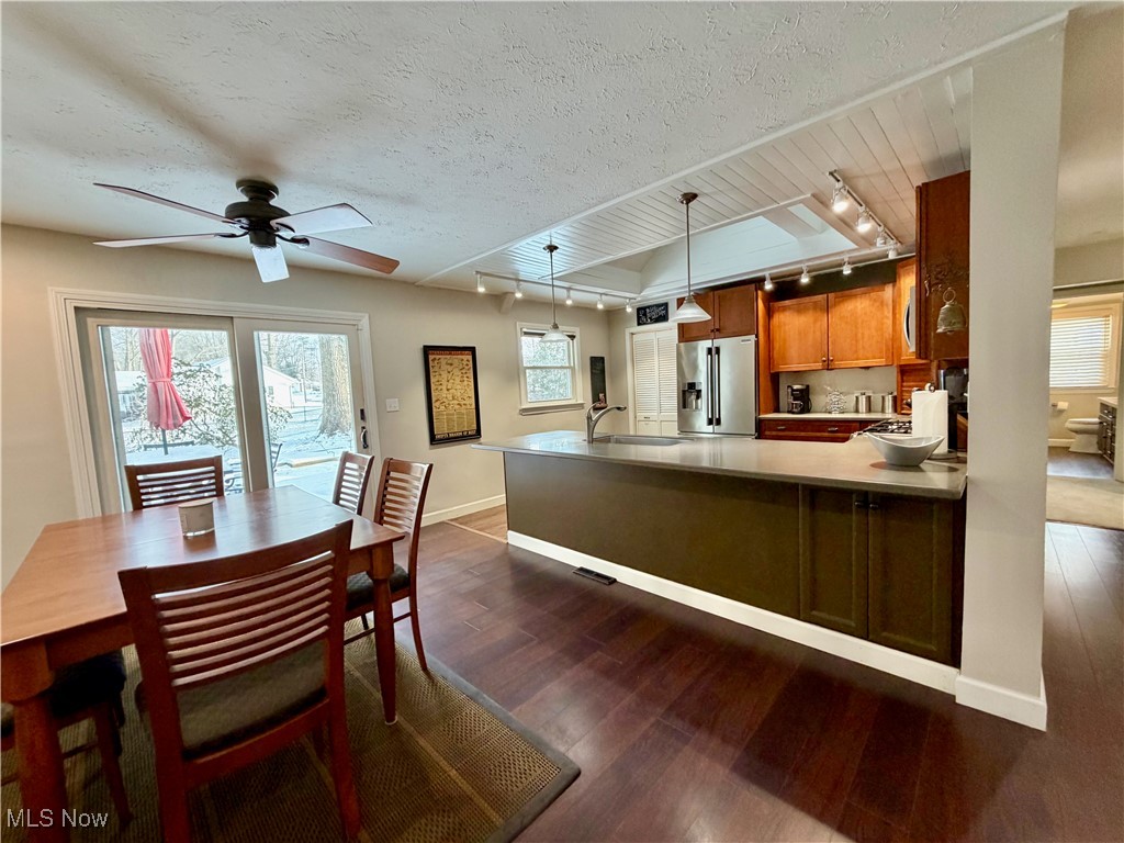 Silver Lake Highlands - Residential