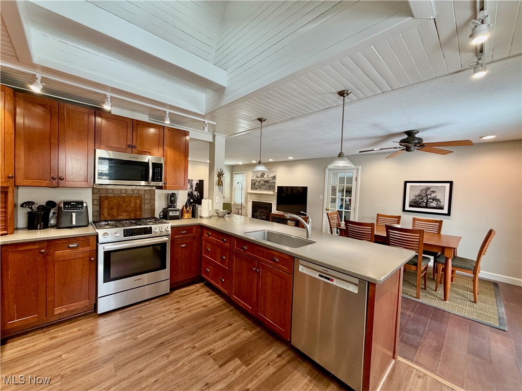 Silver Lake Highlands - Residential