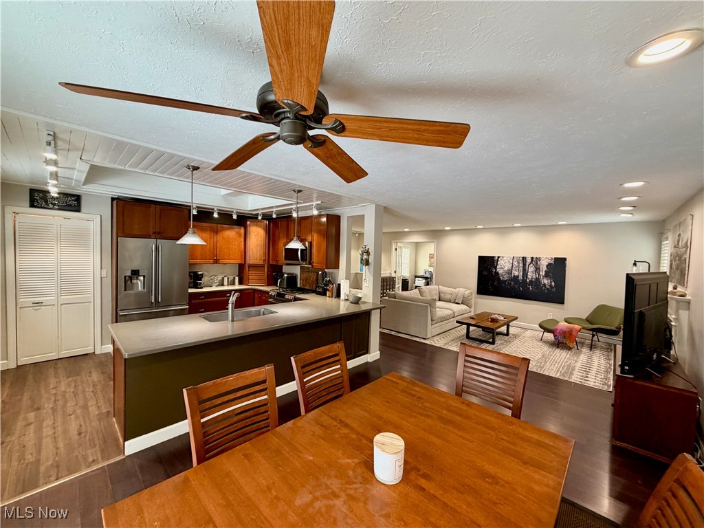 Silver Lake Highlands - Residential