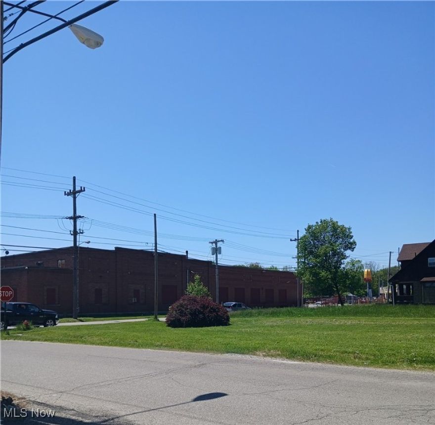 Perfect to build on!  Large 60'x 88' corner lot available in the heart of Niles, Ohio. Can be packaged with the adjacent lot at 0 John Street.