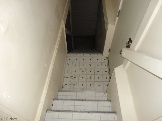 City/Youngstown - Residential Lease