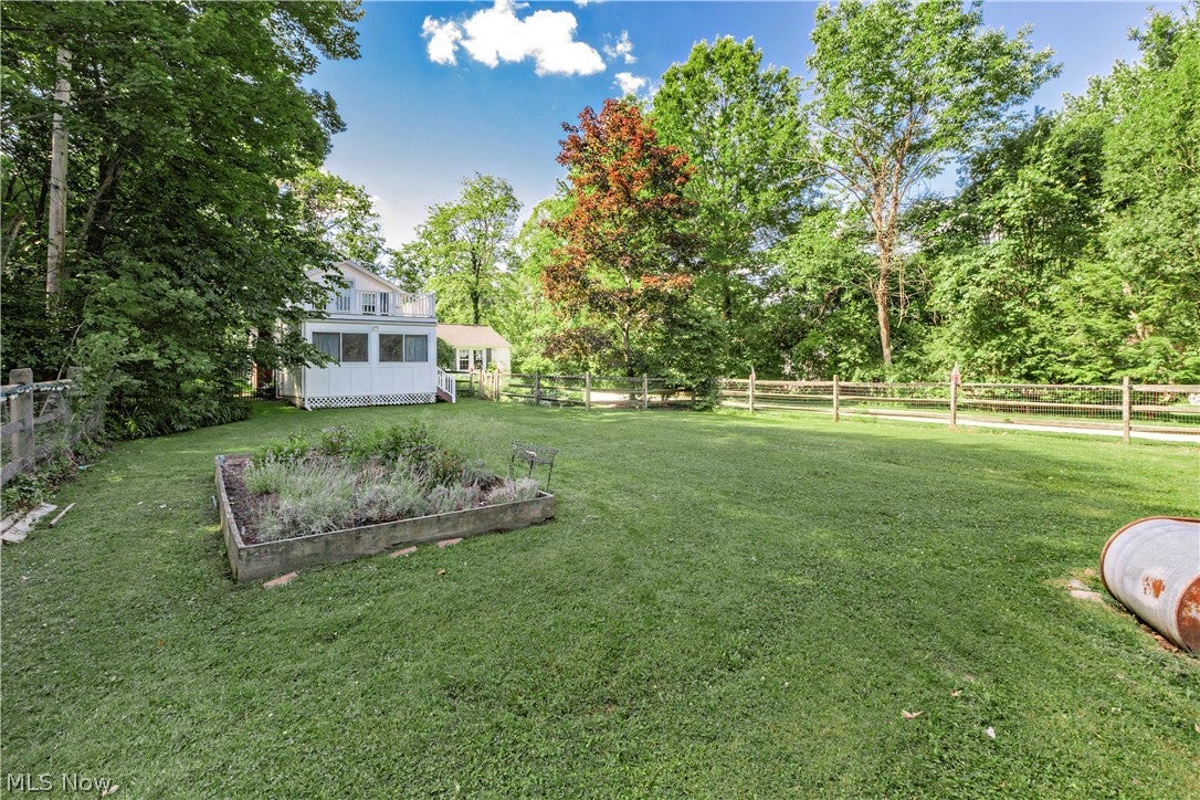 15879 Hemlock Road