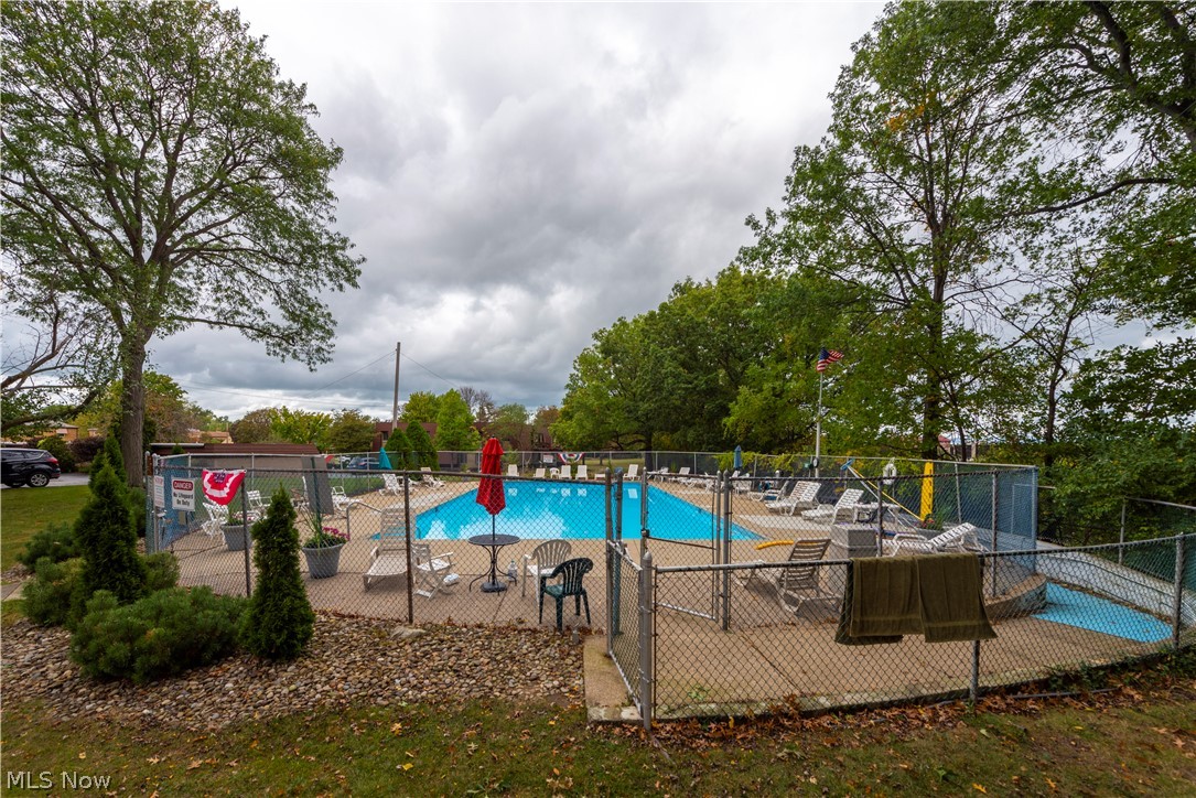 Cliff Towers Condo - Residential