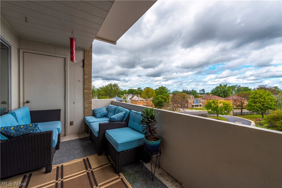 Cliff Towers Condo - Residential