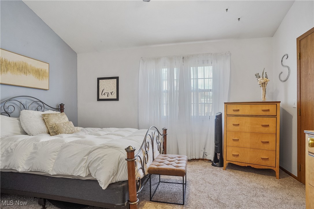 Ledgewater Falls Condo - Residential