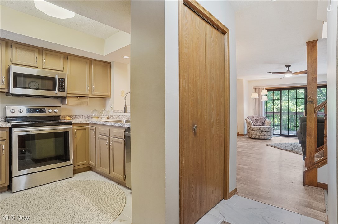 Ledgewater Falls Condo - Residential