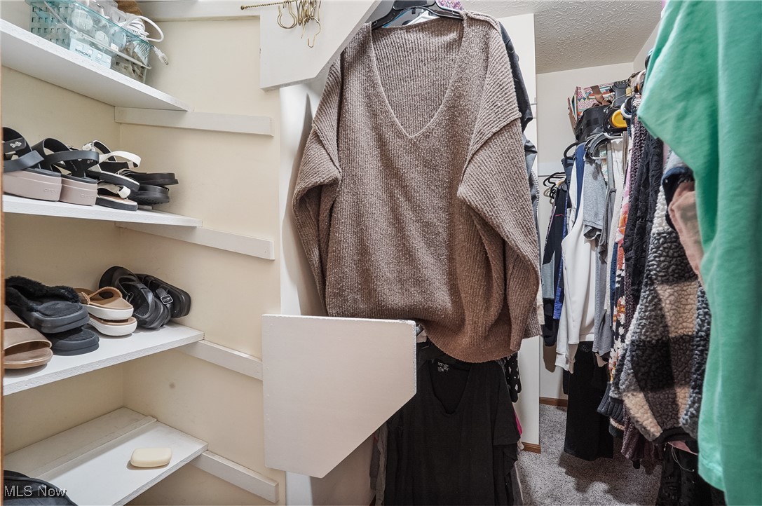 Ledgewater Falls Condo - Residential