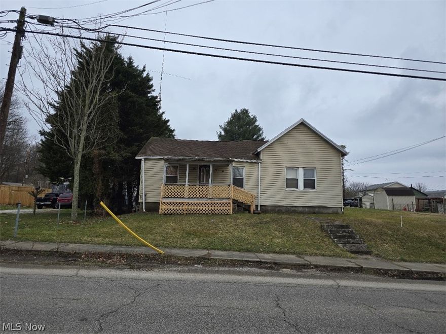 Located in the heart of Parkersburg, this home at 1008 Pike St is full of potential and ready for your vision. Whether you're an investor looking for your next flip or a buyer wanting to renovate and build equity, this blank slate offers a solid opportunity at an affordable price. This home has been stripped to studs, and the owner states it is set up for 4 bedrooms and 1 1/2 bathrooms with a new hot water tank, new plumbing, and new electrical. Featuring a nice level lot, 2 outbuildings, and alley access. Conveniently located near schools, shopping, and downtown amenities.

Bring your contractor and imagination - this one won't last long!

Sold as-is. Cash only.