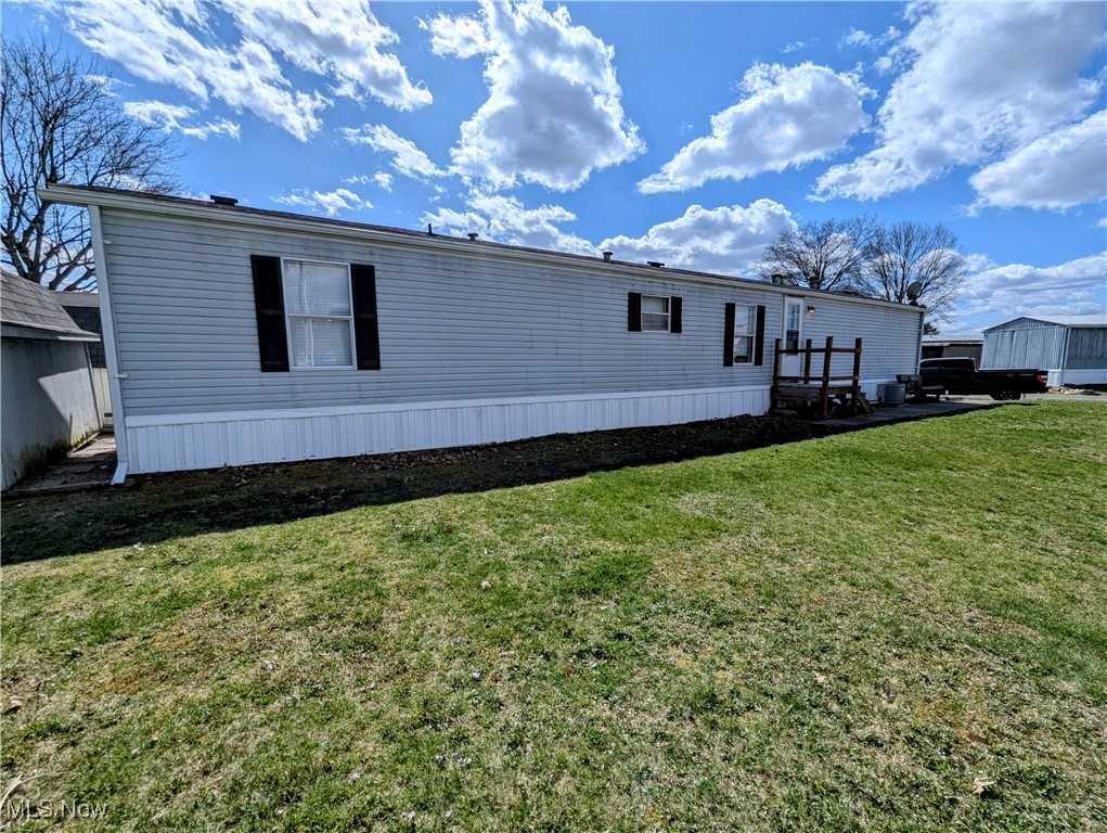 324 Fairview Street #90, West Lafayette, Ohio image 16