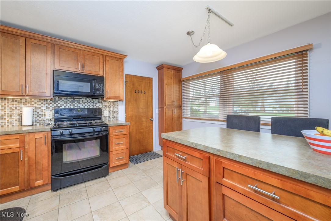 542 Tammery Drive, Tallmadge, Ohio image 8