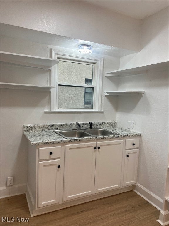 1711 Manhattan