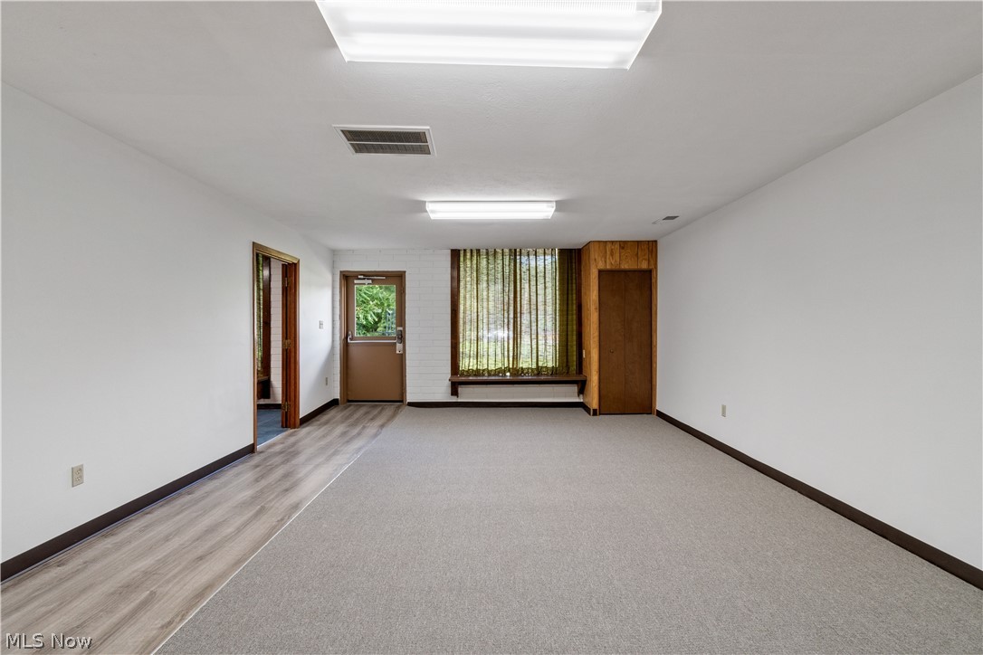 Coventry 12 - Commercial Sale
