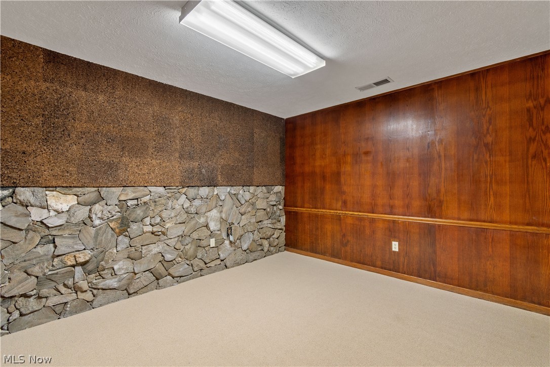 Coventry 12 - Commercial Sale