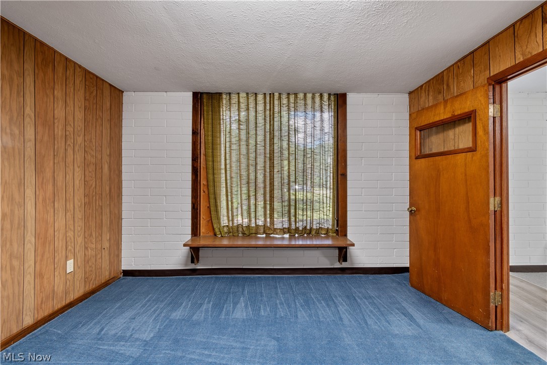 Coventry 12 - Commercial Sale