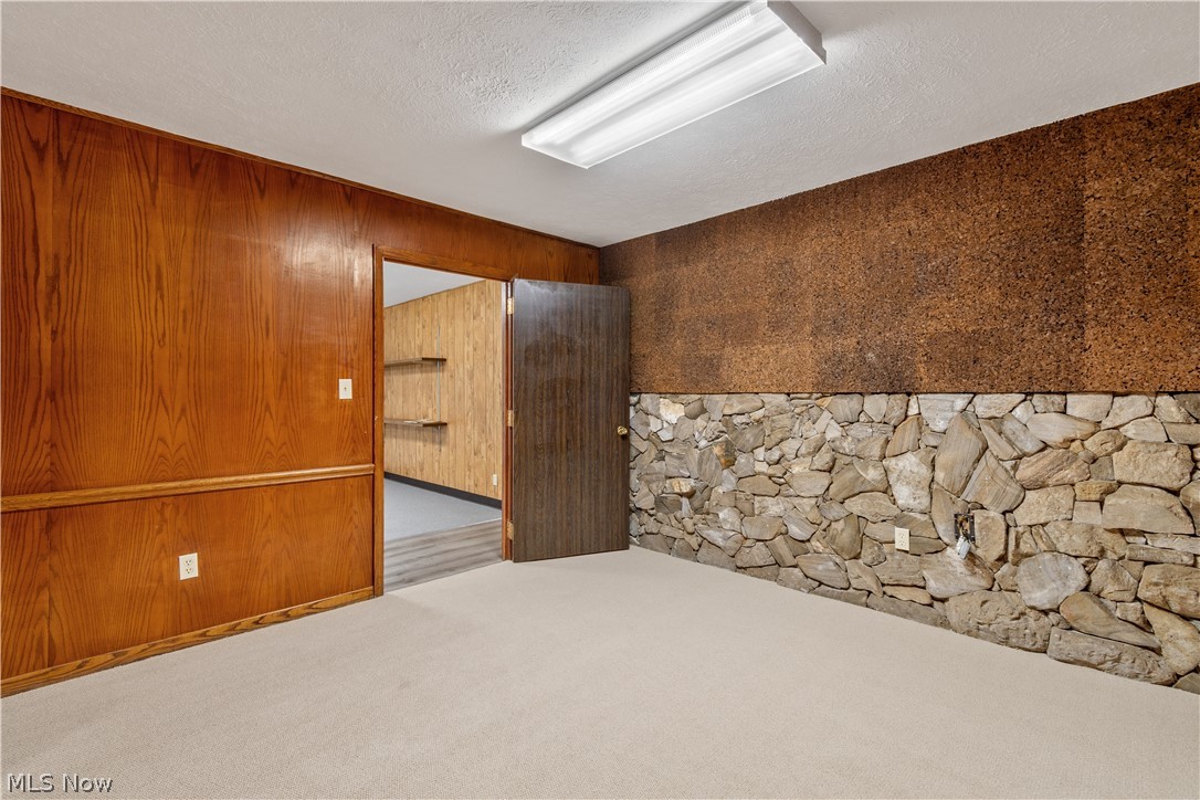 Coventry 12 - Commercial Sale