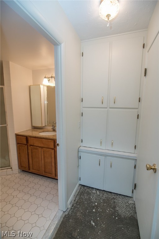 Meridian Condo - Residential