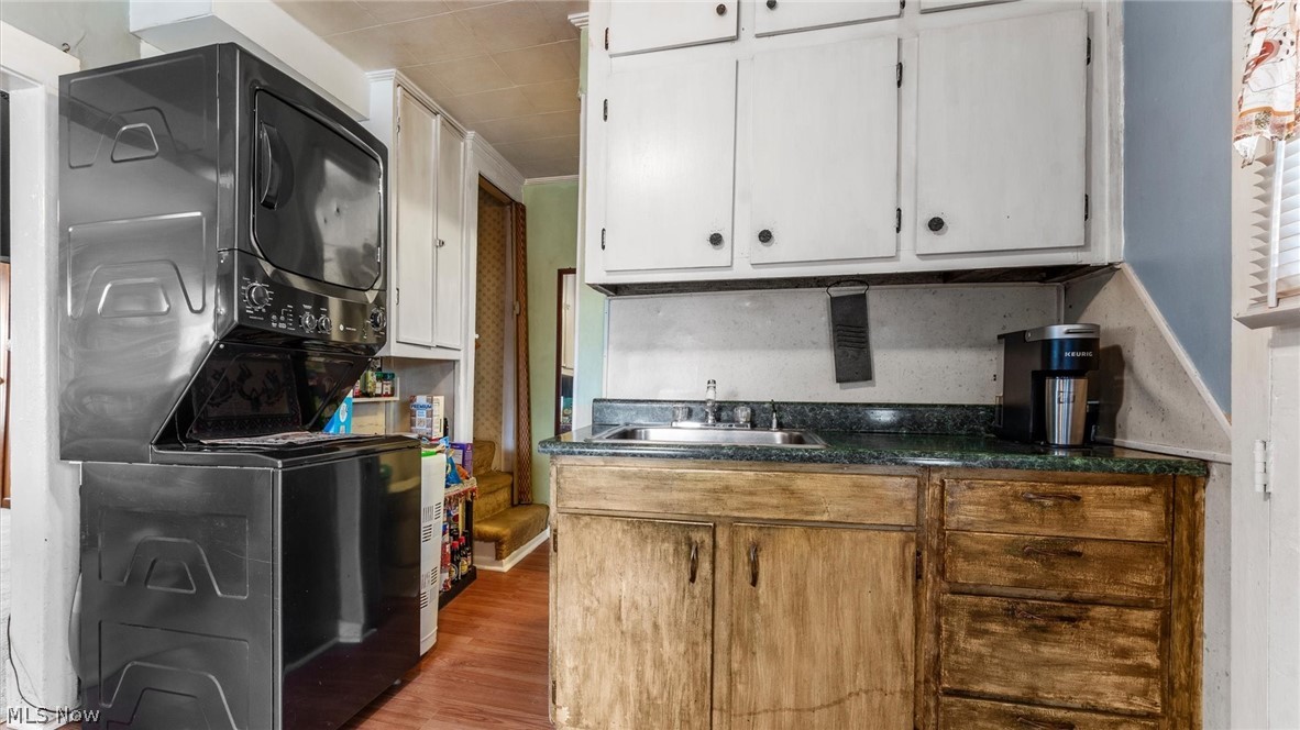 Village/Roseville - Residential