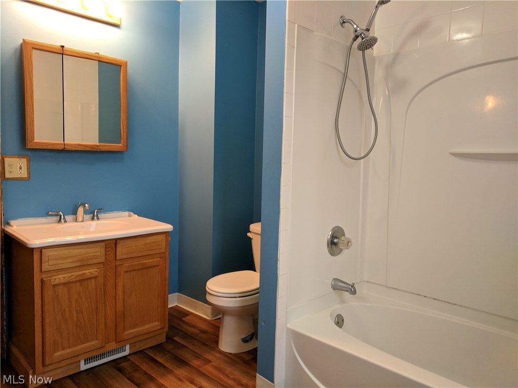 York - Residential Lease