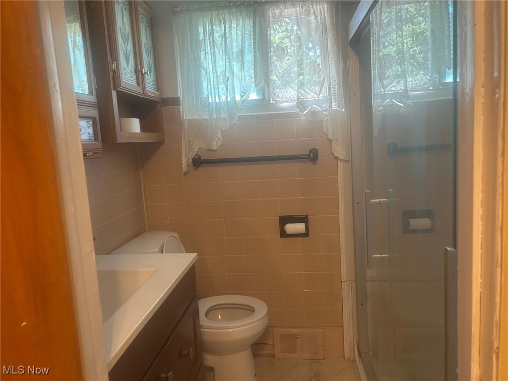 Lakewood Heights Allotment - Residential Income