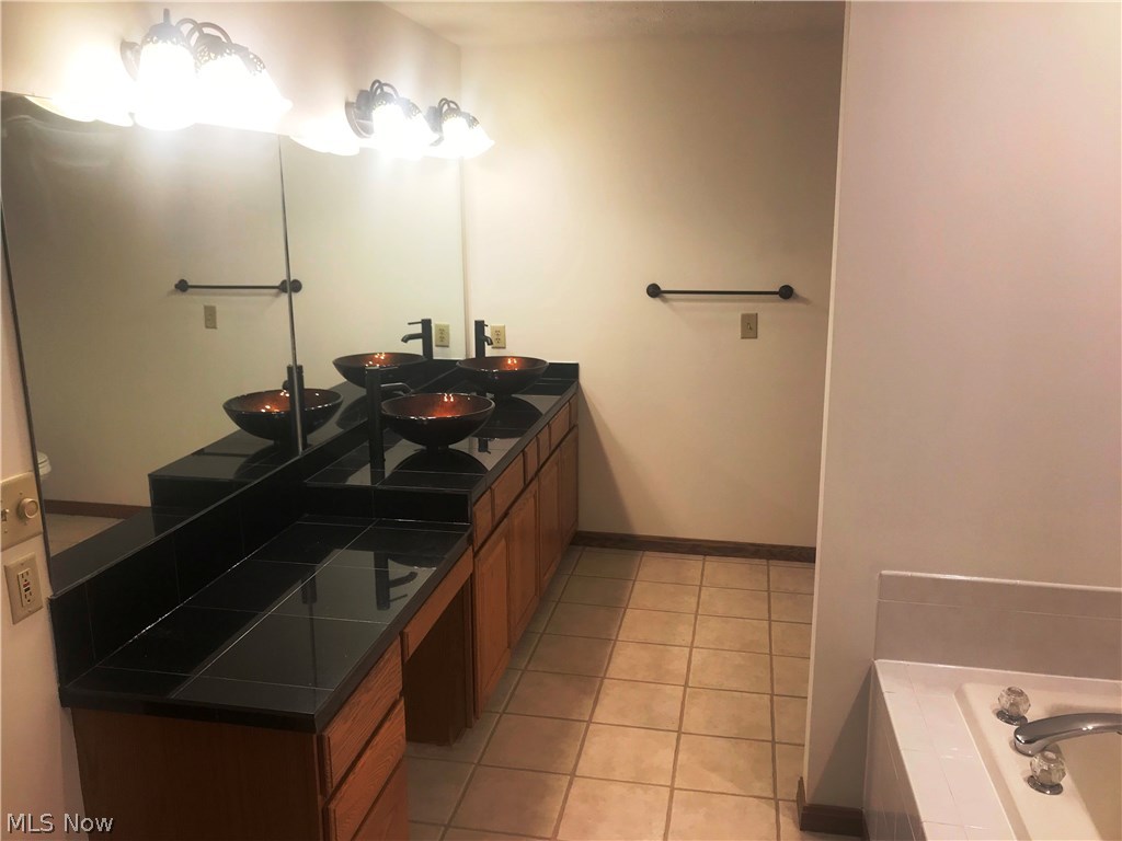 Montville Farms Ph I - Residential